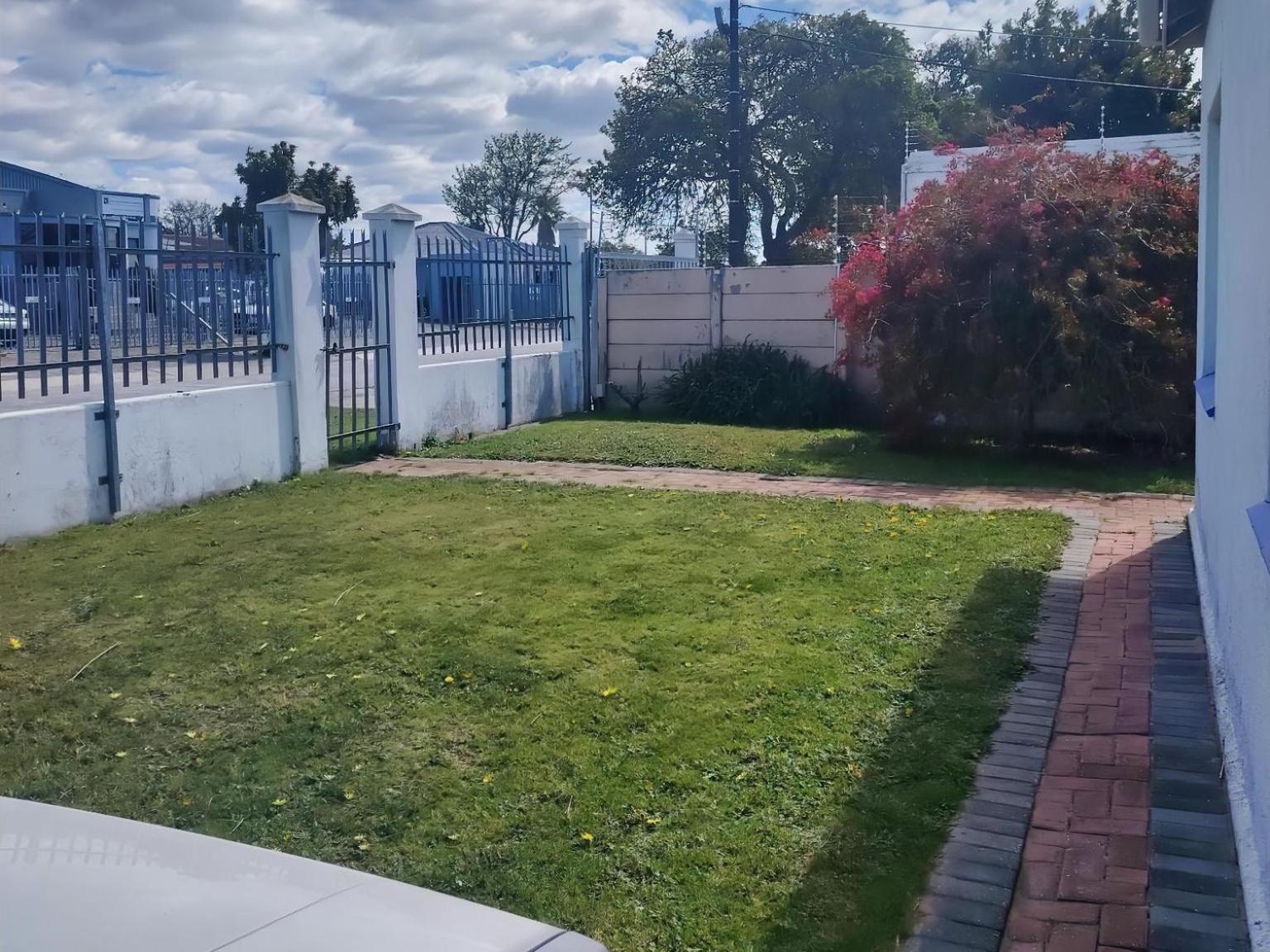 54 On 7Th Newton Park Villa Exterior photo
